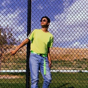 the shirt and the belt!!